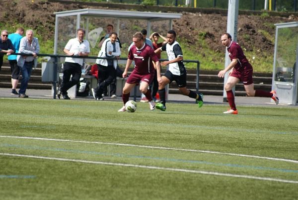 30715236_2113715288644109_8530367613262364672_n