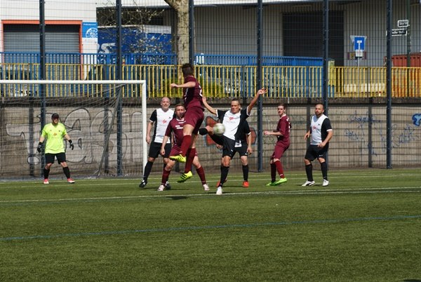 30726770_2113716751977296_1428575615220449280_n