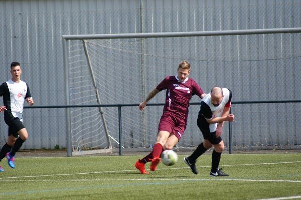 30728646_2113713325310972_8714839241764372480_n