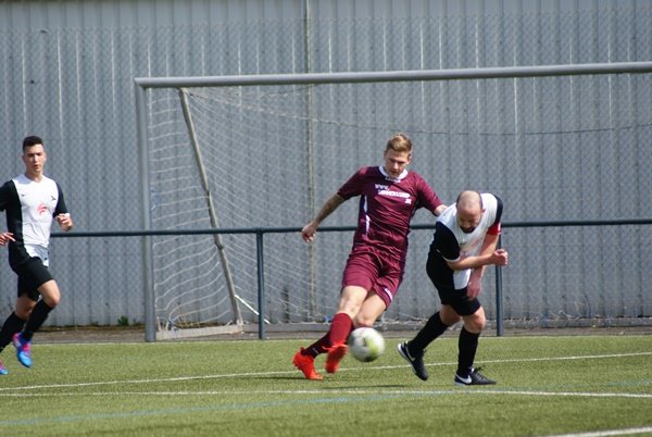 30728646_2113713325310972_8714839241764372480_n