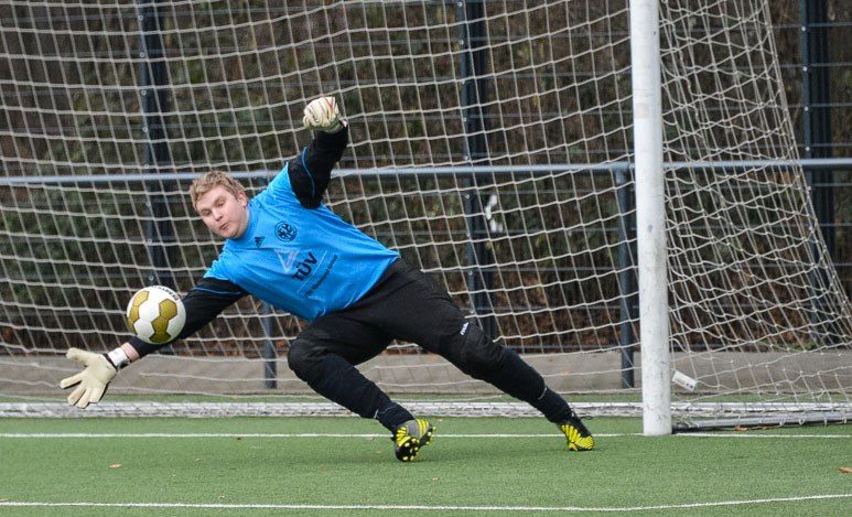 734291_439097079502493_1692084316_n